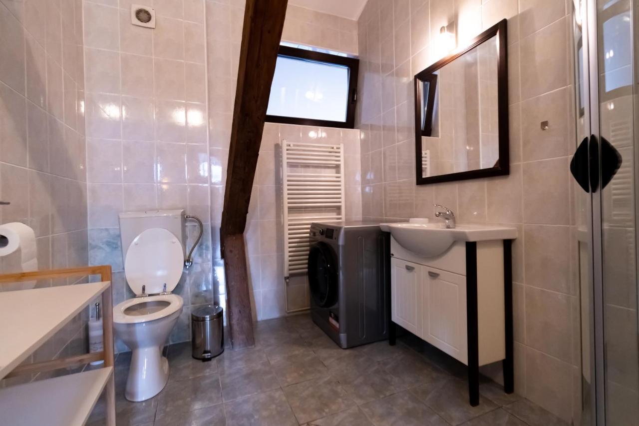 The Attic - Large Open-Space In The Old Town Of Brasov, Minutes Away From The Black Church Braşov Exterior foto